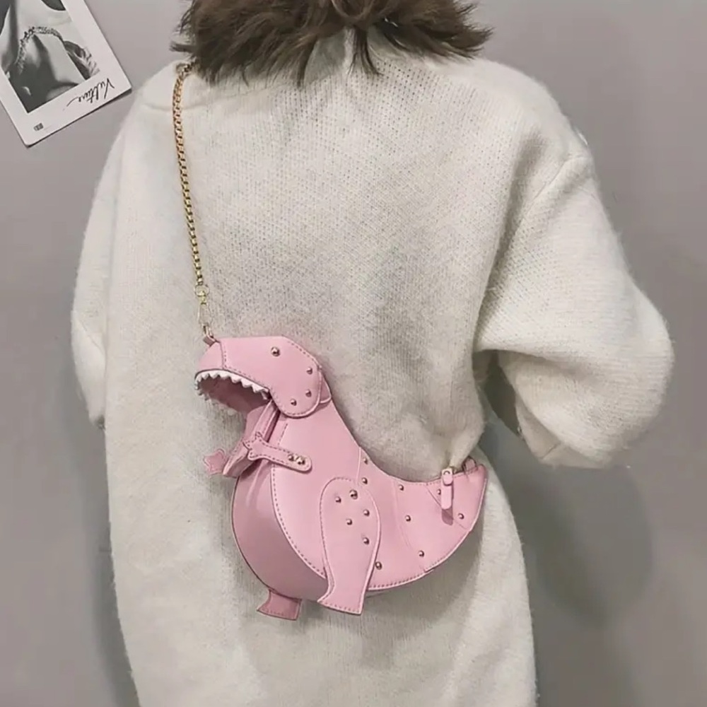 🆕 3D Dinosaur Studded Rivet Crossbody Bag, Stuffed Chain Novelty Shoulder Bag 🦖